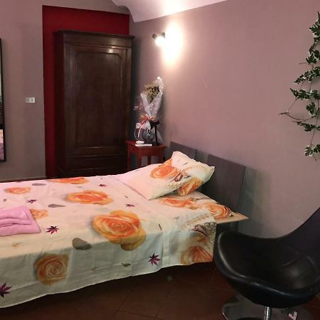 Appartamento La Volta Parma Esterno foto